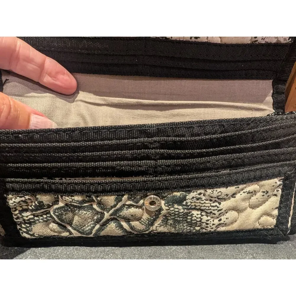 Donna Sharp quilted snake-print wallet Black Cream